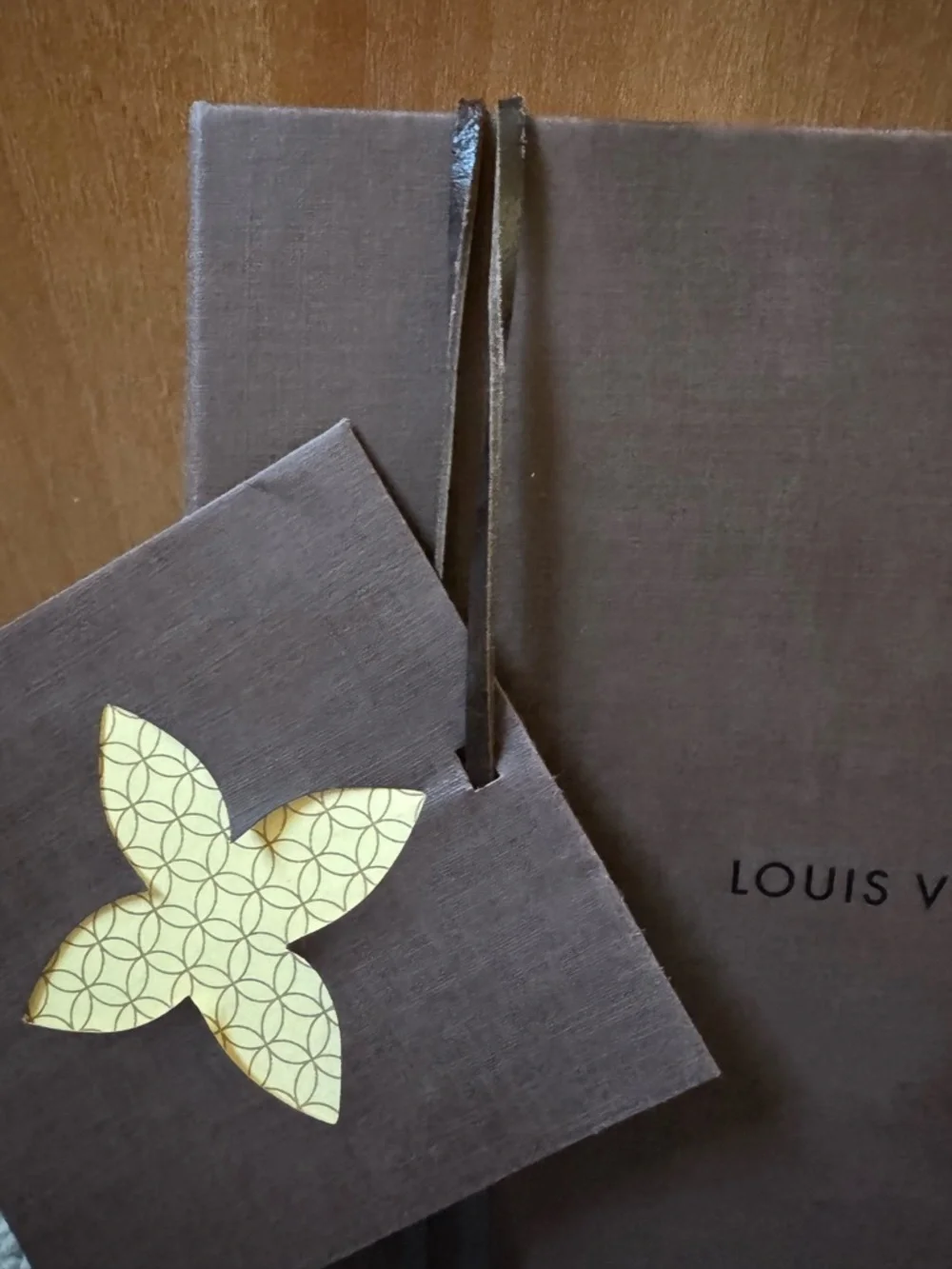 Louis Vuitton Brown Empty Drawer Slide Pull Out Box Ribbon Card 7.5 x 5.5 x 1.5